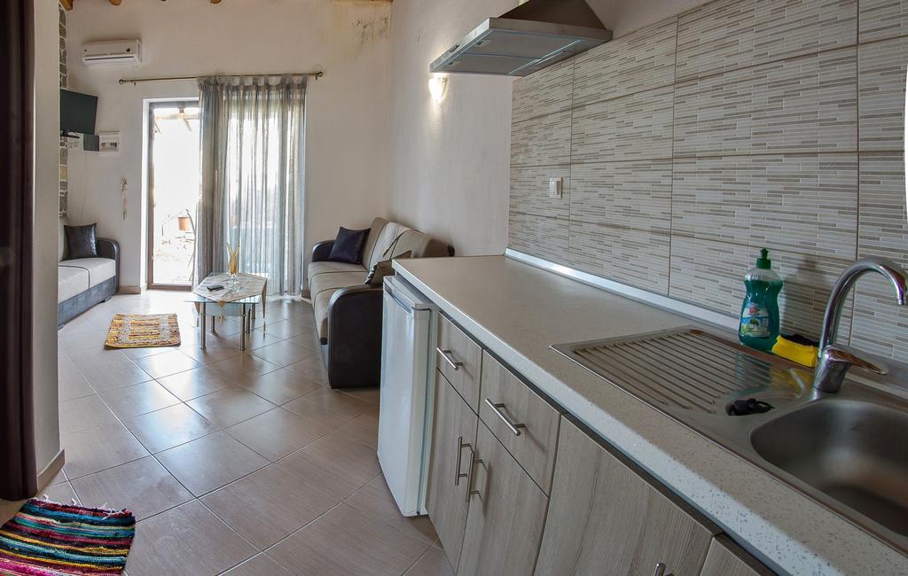 Theano Apartments Sarti Exterior photo
